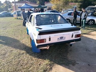 Ford Escort 1978 MK2 RS2000-thumb-3
