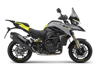 Benelli TRK 251 2026 TRK902 STRADALE
