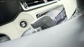 Land Rover Range Rover Velar 2023 P400e PLUG-IN HYBRID AWD S/AUTOBESIKOS-thumb-37
