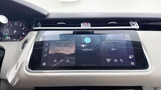 Land Rover Range Rover Velar 2023 P400e PLUG-IN HYBRID AWD S/AUTOBESIKOS-thumb-42
