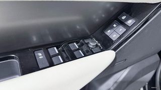Land Rover Range Rover Velar 2023 P400e PLUG-IN HYBRID AWD S/AUTOBESIKOS-thumb-19
