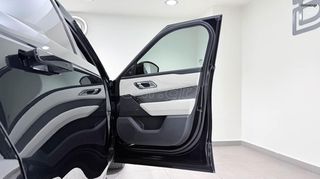 Land Rover Range Rover Velar 2023 P400e PLUG-IN HYBRID AWD S/AUTOBESIKOS-thumb-25