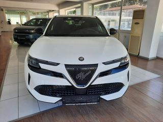Alfa Romeo Junior 2026 TI IBRIDA MY 2026 1,2 145 hp