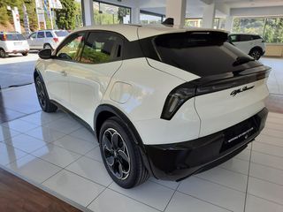 Alfa Romeo Junior 2026 TI IBRIDA MY 2026 1,2 145 hp-thumb-5