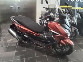 Honda Forza 350 2022-thumb-4