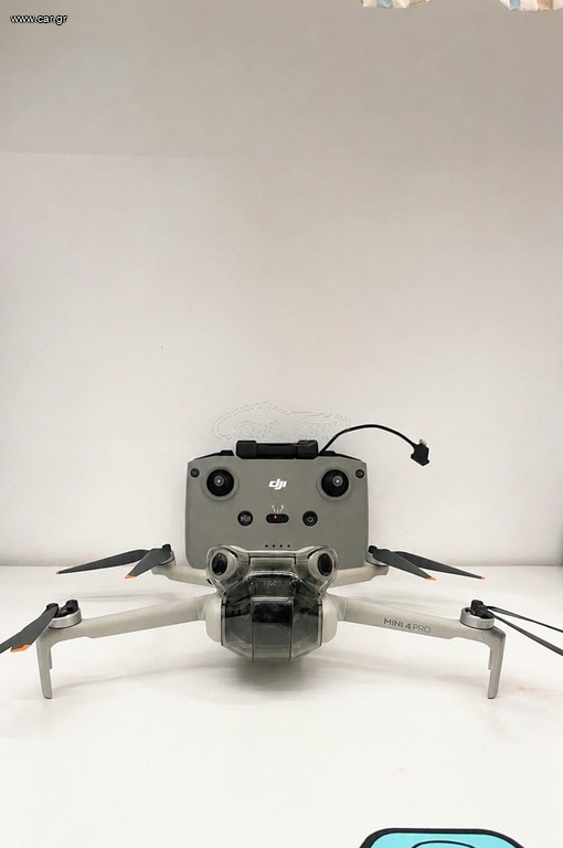 Drones - Multicopters DJI 2025 DJI MINI 4 Pro