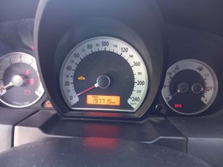 Kia Ceed / cee'd 2010-thumb-3