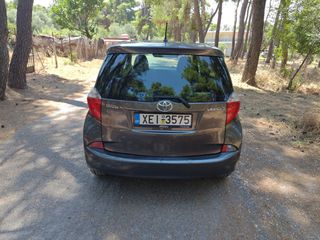 Toyota Verso-S 2011 1.3 / 100hp / αυτόματο-thumb-4