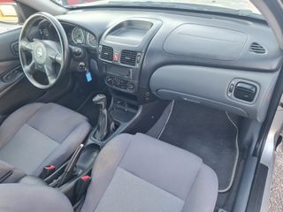 Nissan Almera 2004-thumb-14