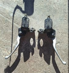 Τρόμπες φρένου για Piaggio Beverly 300i led