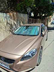 Volvo V40 2015 V40 D2