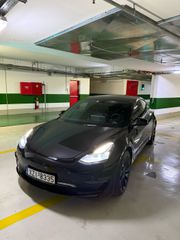 Tesla Model 3 2023 Performance-thumb-8
