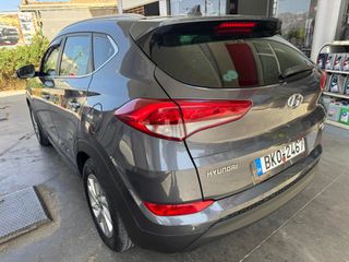 Hyundai Tucson 2016 DIESEL-thumb-2