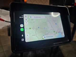 Πωλείται καινούριο gps 5" ίντσες android auto