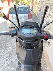 Piaggio Beverly 400 2025-thumb-3