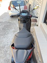 Piaggio Beverly 400 2025-thumb-5