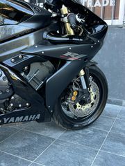 Yamaha YZF-R1 2004-thumb-13