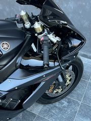 Yamaha YZF-R1 2004-thumb-19