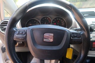 Seat Leon 2010 TFSI-thumb-10