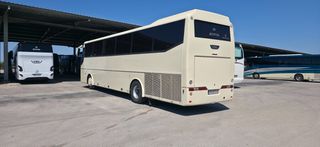 Bova 2002 Futura FHD 12.370-thumb-4