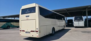 Bova 2002 Futura FHD 12.370-thumb-6