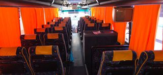 Bova 2002 Futura FHD 12.370-thumb-8