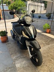 Piaggio Beverly 350 2012-thumb-3
