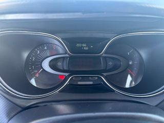 Renault Captur 2016 * TZAMPAZLIS S.A. *-thumb-17