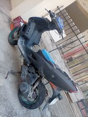 Peugeot Speedfight 2002