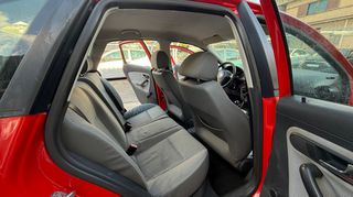 Seat Ibiza 2003-thumb-10
