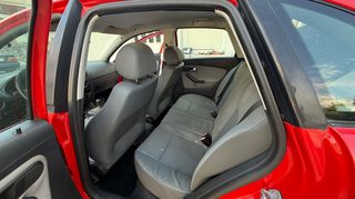 Seat Ibiza 2003-thumb-12