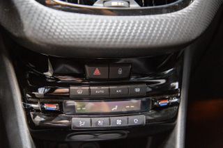 Peugeot 2008 2019 pure tech allure-thumb-18