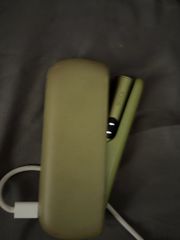 IQOS ILUMA Moss Green (Λαδί / Πράσινο)