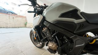 Honda CB 650 2021 CB 650R-thumb-5