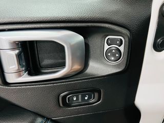 Jeep Wrangler 2021 RUBICON 2.0 4xe Plug-in Hybrid!BOOK SERVICE!-thumb-22