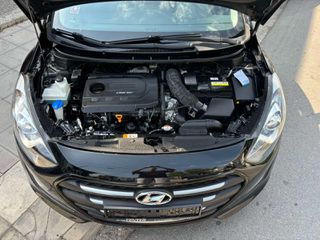 Hyundai i 30 2015 1.6 CRDI BLUE TREND !!-thumb-18