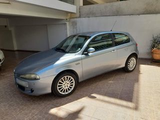 Alfa Romeo Alfa 147 2005 1.6 16V T.SPARK