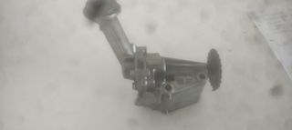 Nissan Qashqai Renault Dacia Engine Oil Pump 150007041R
