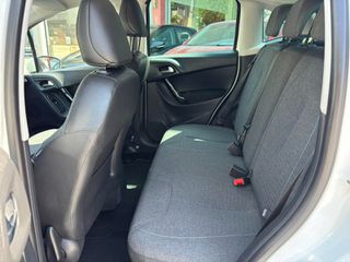 Citroen C3 2016 1.2 e-VTi Exlusive-thumb-12