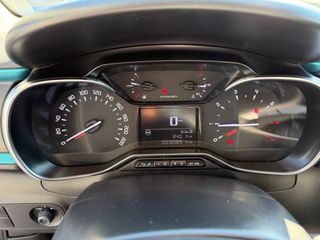 Citroen C3 2023 1.2 PURETECH 110HP C-SERIES-thumb-13