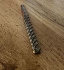Hilti τρυπάνι 16mm ελαφρώς μεταχειρισμένο