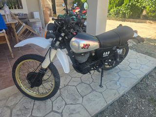 Yamaha XT 400 1981-thumb-1