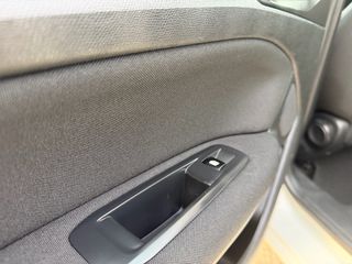 Peugeot 308 2015 Allure (6τάχυτο/130hp)-thumb-20
