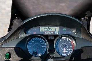 Honda Varadero 1000 2010 MK3-thumb-59