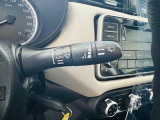 Nissan Micra 2019 1.0 Visia Plus!BOOK SERVICE!-thumb-14