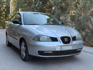 Seat Ibiza 2004-thumb-2