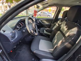 Dacia Duster 2017 4X4 1,2 TCE BLACK SHADOW-thumb-16