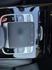 Mercedes-Benz A 250 2020 Limousine 250e AMG Line-thumb-14
