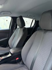 Peugeot 208 2022 1.2 PURETECH 100 ALLURE PACK-thumb-20