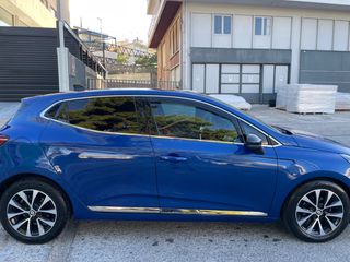 Renault Clio 2023-thumb-2